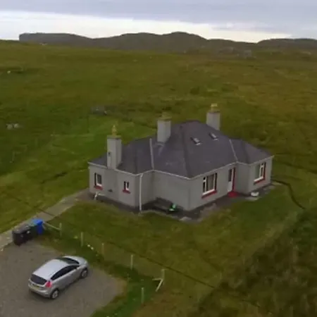 27 Garenin Vila Carloway  Exterior foto